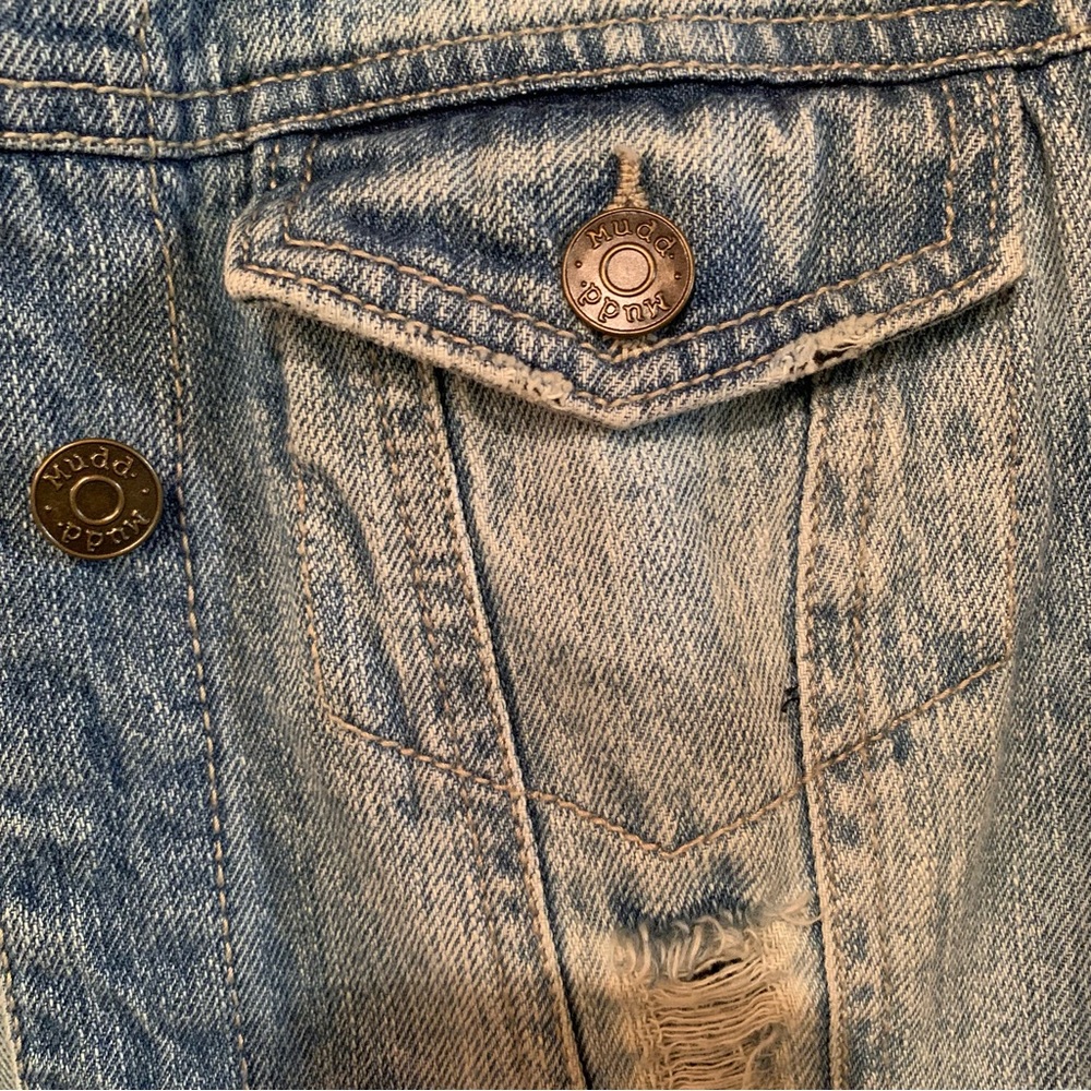 MUDD Distressed Denim Jacket Short Sz S - Picture 4 of 9